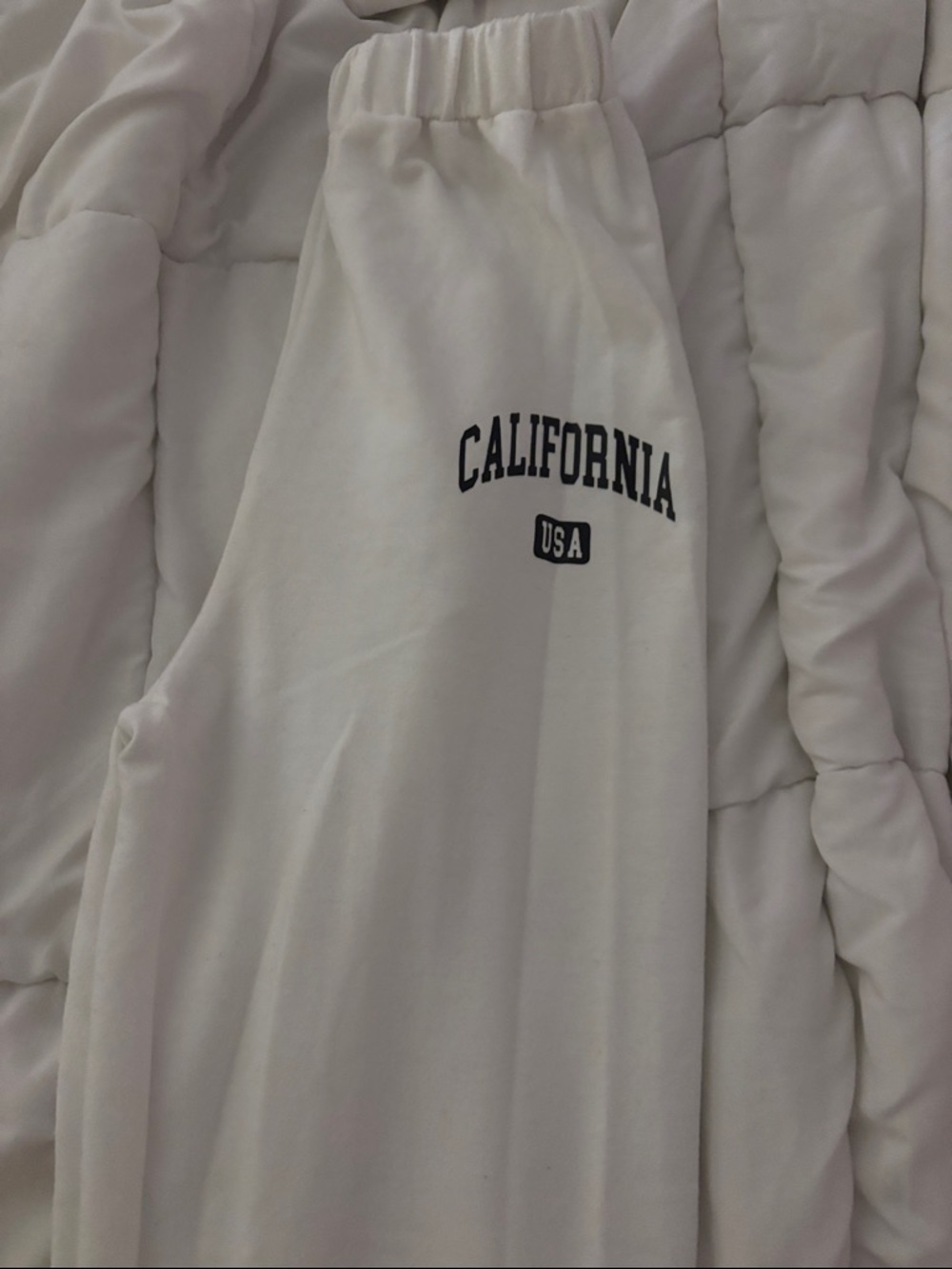 California USA White Graphic Sweatpants